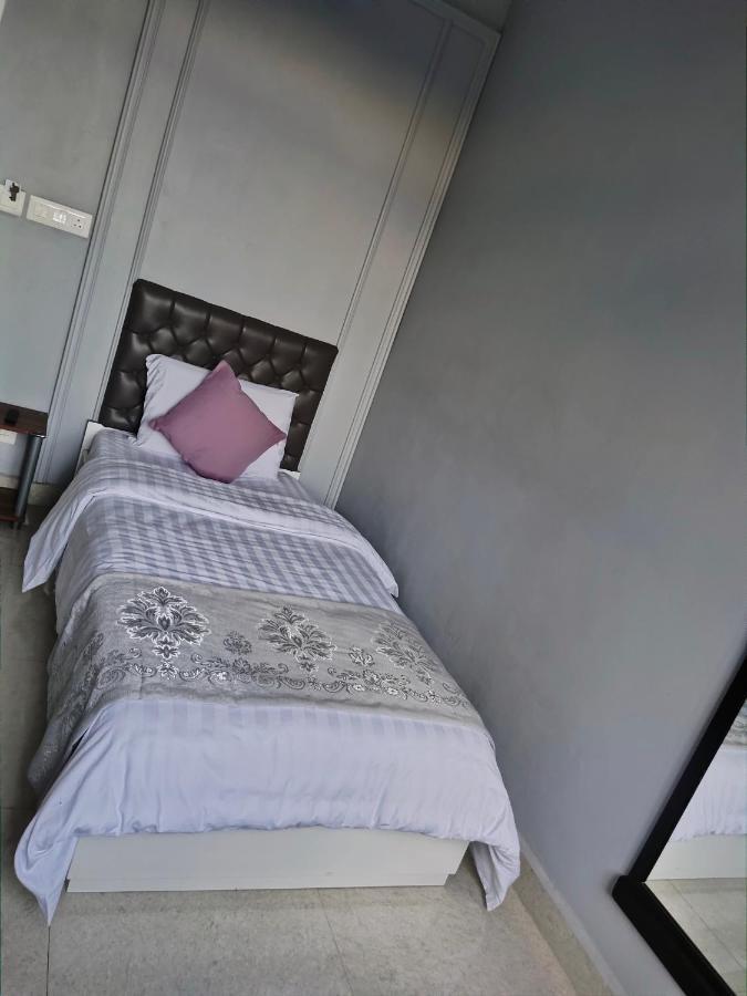 The 1998 Homestay Āīzawl 外观 照片