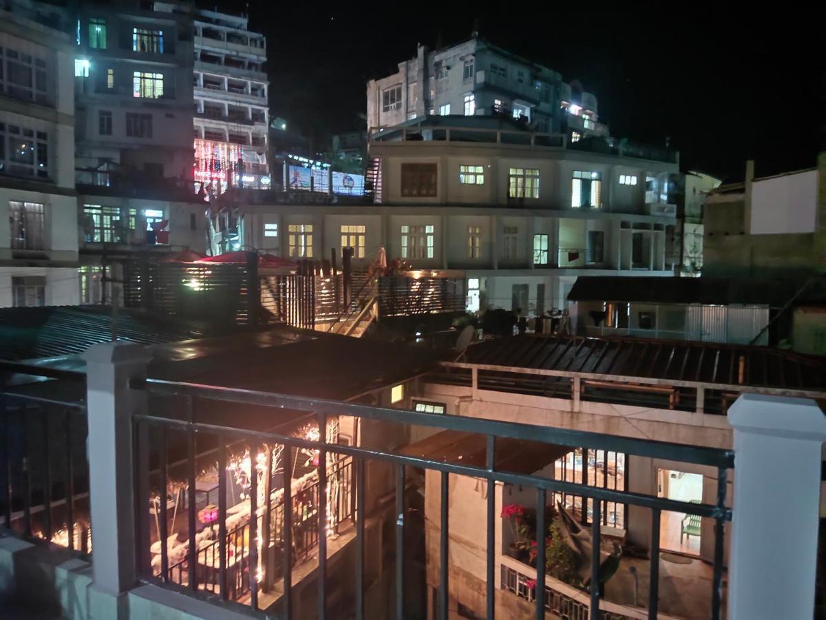 The 1998 Homestay Āīzawl 外观 照片
