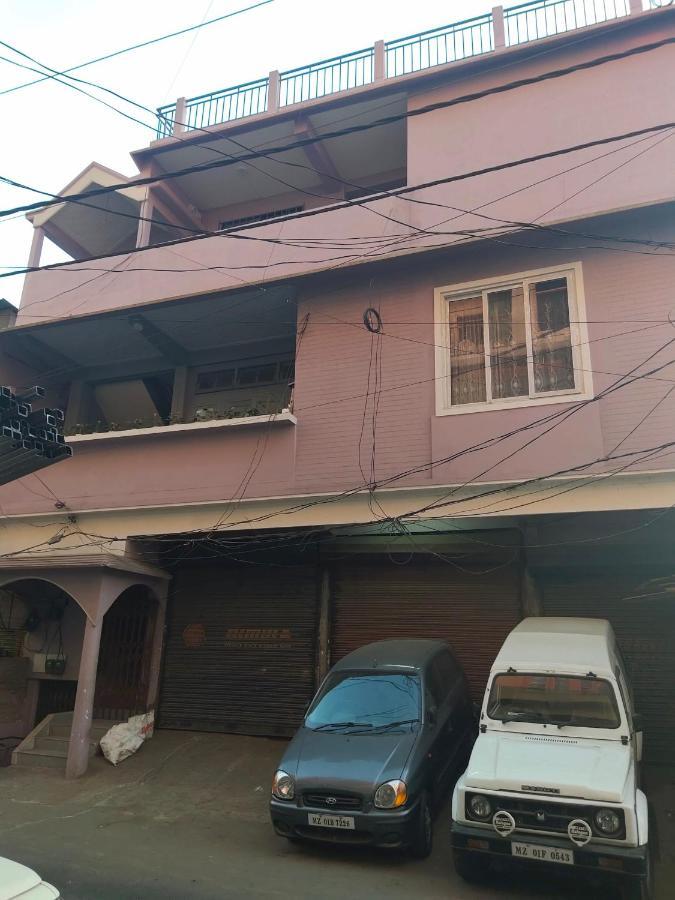 The 1998 Homestay Āīzawl 外观 照片